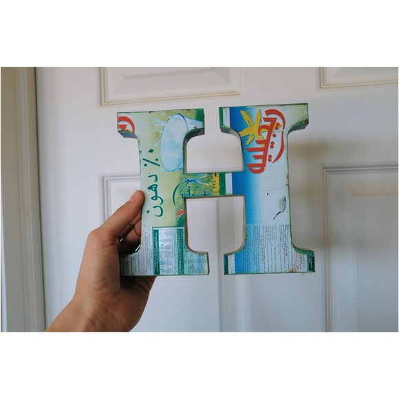 Letter “H” Wall/Table Object - Picture 5 of 9